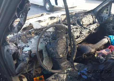 2000 Ford F-150 Lariat/Work Series/Xl/Xlt z USA, uszkodzony, nr VIN 1FTRX17L2YNA34528